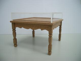 ディスプレイテーブル