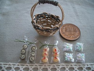 �h�[���n�E�X�E�~�j�`���A�E�ӂ��H�[