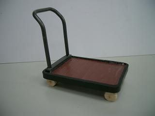 �h�[���n�E�X�E�~�j�`���A�E�ӂ��H�[