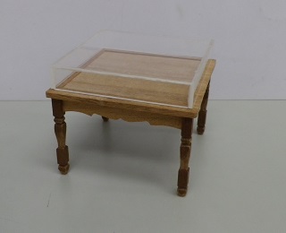 ディスプレイテーブル